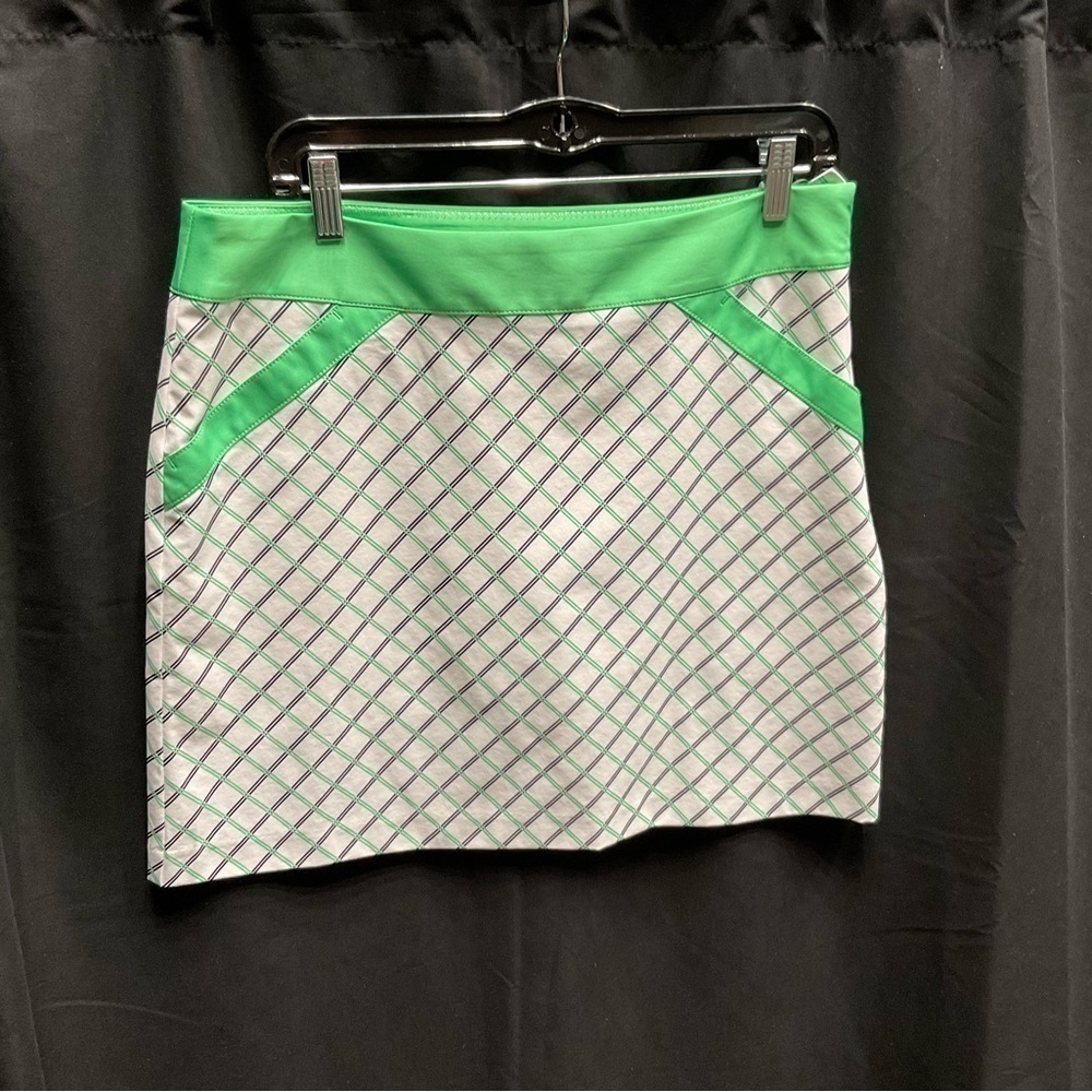 C - Annika Cutter & Buck Green White Skort Size 8